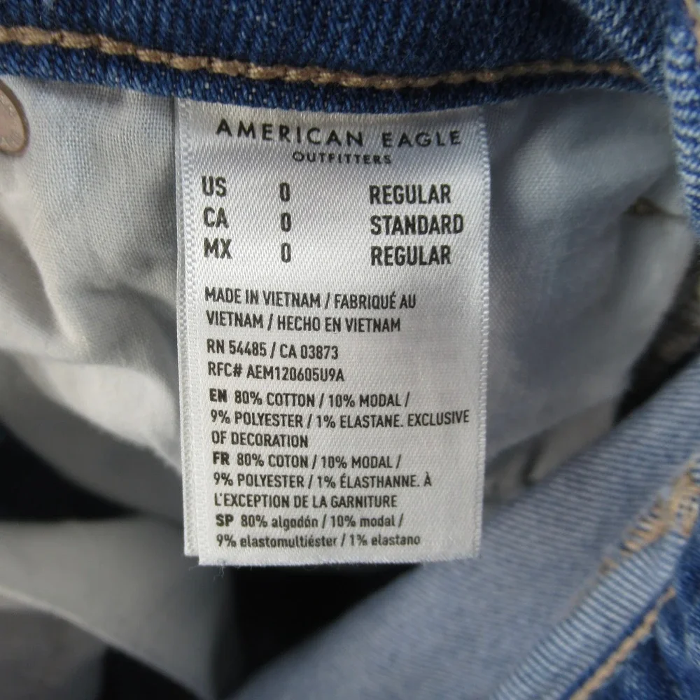 American Eagle Mom Straight Jean Blue‎ Distressed High Rise Size 0 Regular